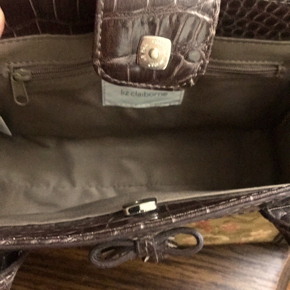 Mini Liz Claiborne Purse - Picture 3 of 8